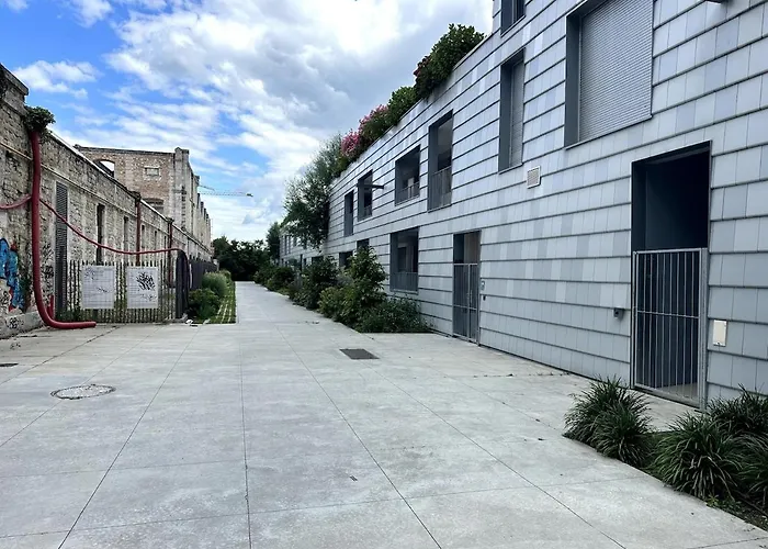 Design Avec Terrasse - Bastide *